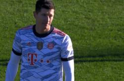 Leyu sports-里程碑夜布鲁克林篮网更衣室发声，德甲今晚刷纪录，压力陡增，高层口径保持一致-Leyu sports